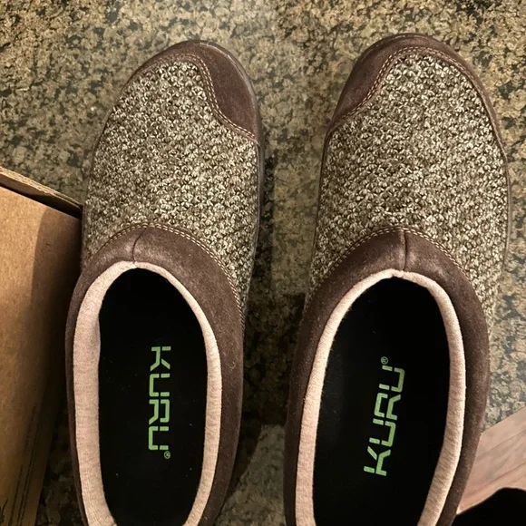 Kuru/Draft 2 men’s 10.5 leather trim shoe slippers - Picture 7 of 11